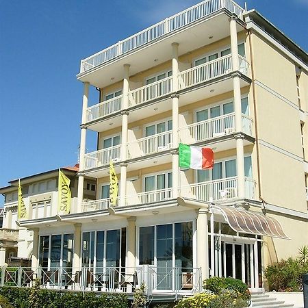 Savoy Hotel Marina di Pietrasanta Dış mekan fotoğraf